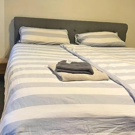 In With Parking Apartment *