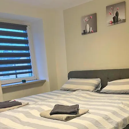 In With Parking Apartment Trier